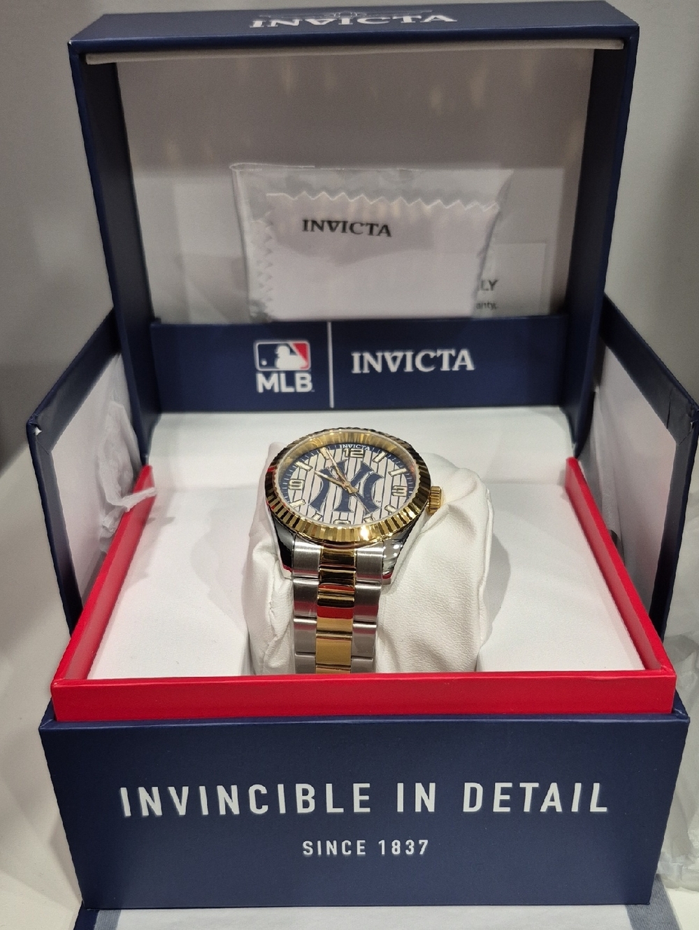 NEW 49863 Invicta Specialty New York Edition Men's Watch 43mm, Gold, Steel